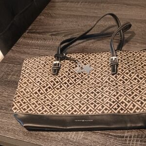 Tommy Hilfiger Geometric Black and Tan Tote